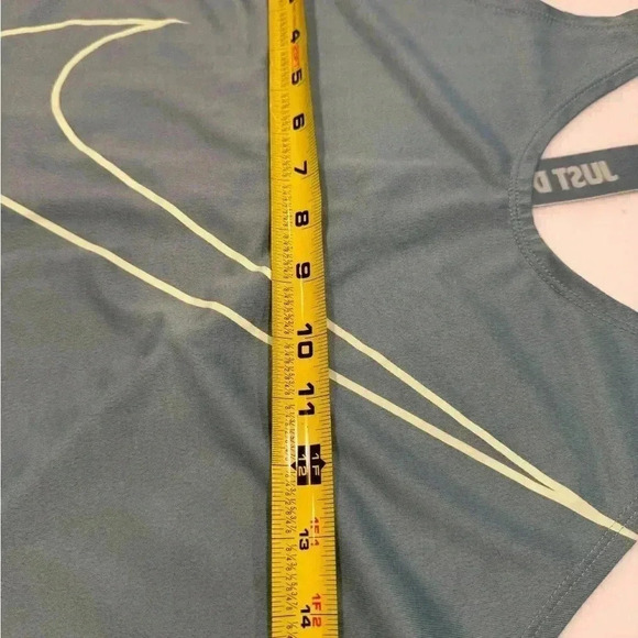 Nike Dri fit athletic racer back tees women’s size small (2) - Picture 6 of 9